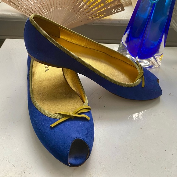 Prada Peep Suede D’orsay Toe Flats size 38 1/2 - Picture 2 of 8